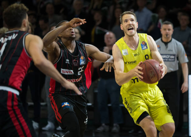 一位顶级前 一位顶级前