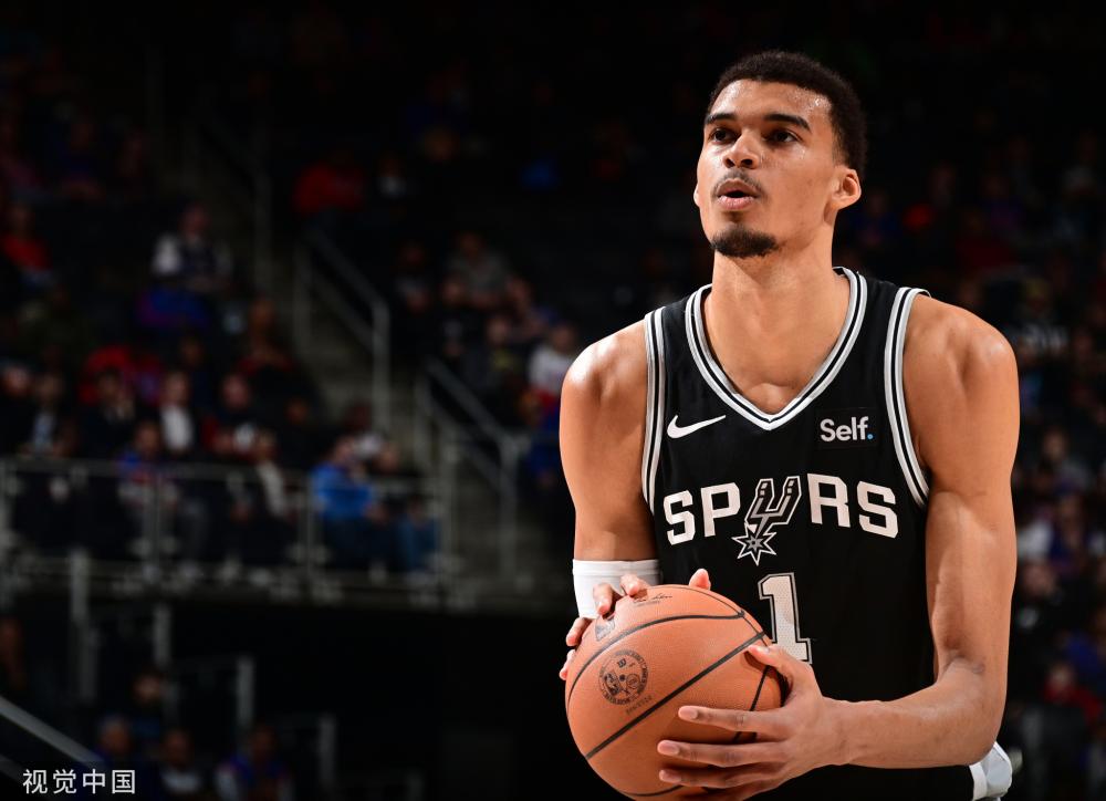 功晋级四强 功晋级四强