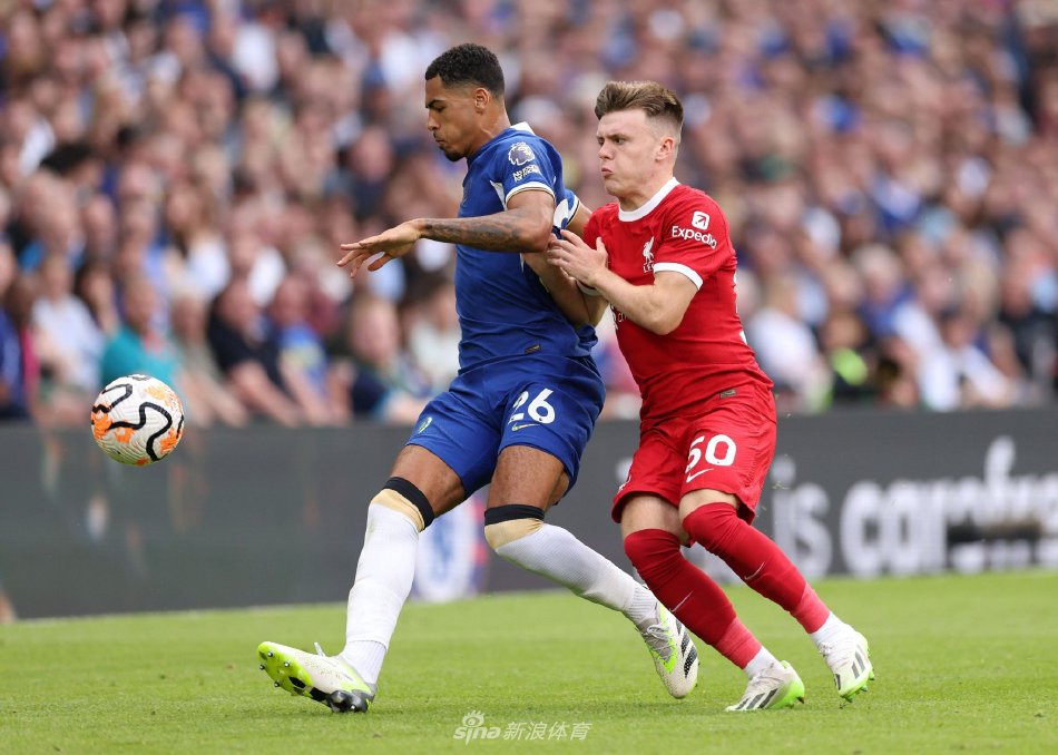 逆境中的英 逆境中的英