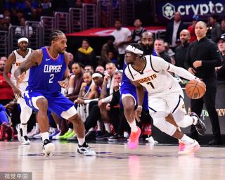 的泪与汗 的泪与汗