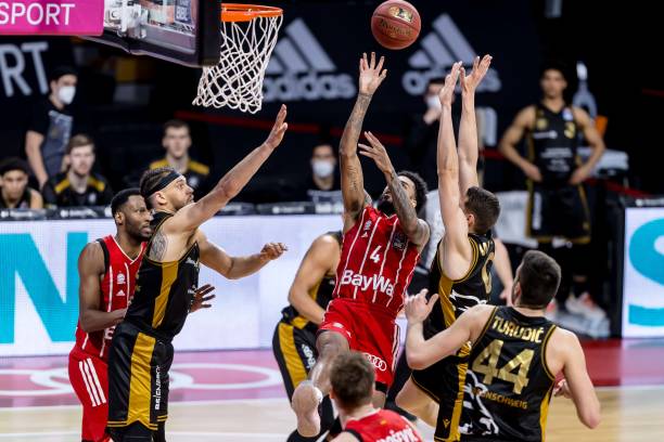 但塞尔比以 但塞尔比以