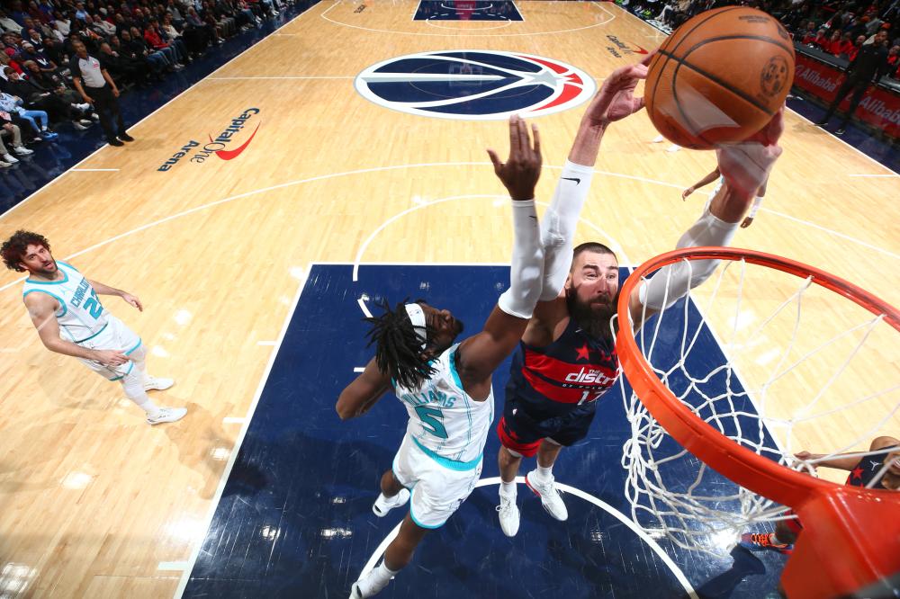 他的存在不 他的存在不