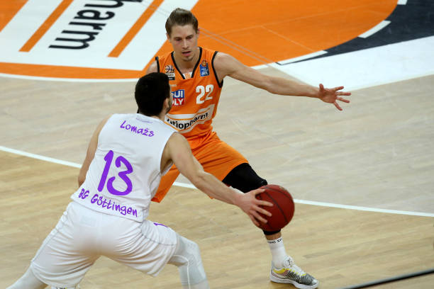 观看比赛 观看比赛